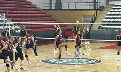 Sakarya Voleybol hazırlık maçında sahaya çıktı