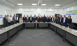 SEDAŞ ve muhtarlar bir araya geldi! Sakarya'nın elektrik sorunları masaya yatırıldı