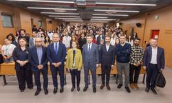BİK Genel Müdürü Abdulkadir Çay, İstanbul Üniversitesi öğrencileriyle buluştu
