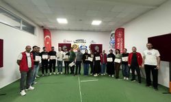 Hendek'te dart heyecanı! Üniversiteli gençler şampiyonluk için yarıştı