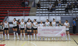 Sakarya Voleybol'dan muhteşem galibiyet!