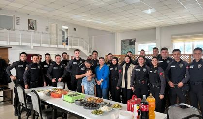Şehit polisin oğluna sürpriz doğum günü