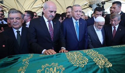 Cumhurbaşkanı Erdoğan, Recai Kutan'ın cenaze törenine katıldı