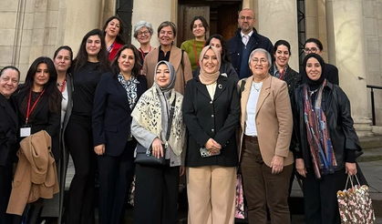 Sakaryalı iki vekil Londra’da Türk iş kadınlarıyla buluştu