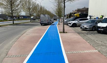 Büyükşehir’den Erenler’de bisiklet yollarına güvenli dokunuş