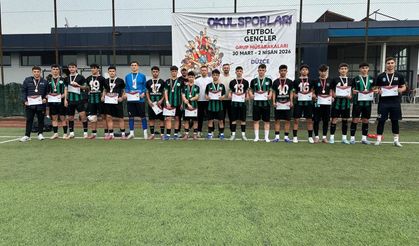 Şampiyon Sakarya Spor Lisesi! Türkiye Yarı Finallerine Yükseldiler