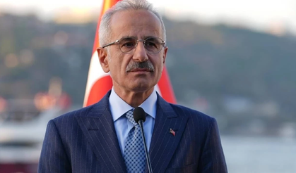 Bakan Uraloğlu Duyurdu! İran’da Kalan Uçak Türkiye’ye Getirildi