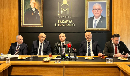 Usta Sakarya’da Konuştu: “Muhalefetin Görevi Çözüm Üretmek”