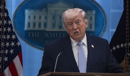 ABD Başkanı Trump, İran'la geçici ateşkesi uzattığını açıkladı
