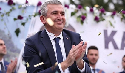 Akçakoca Belediye Başkanı Fikret Albayrak gözaltına alındı