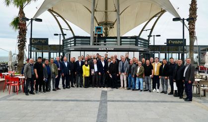 AK Parti Sakarya’da teşekkür belgesi çalışmaları Karasu’da devam etti