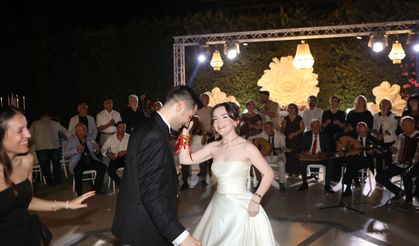 Ayşegül ile Oğuzhan Dünyaevine Girdi