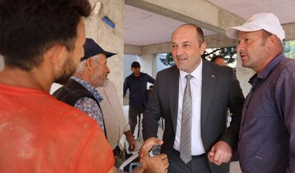 Başkan Yıldız Akdoğan’daki köy konağı projesini yerinde inceledi