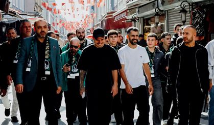 Sakaryaspor’dan Çark Caddesi ve Uzunçarşı Esnafına Ziyaret
