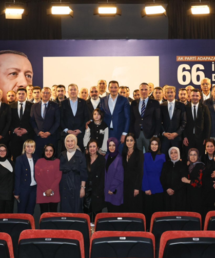 AK Parti Adapazarı 66. İlçe Danışma Meclisi'nde 'Birlik ve Beraberlik' Mesajı