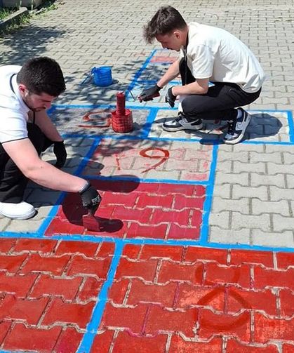 Minik Öğrencilerin Hayalindeki Oyun Alanları Okul Bahçelerinde Hayat Buldu