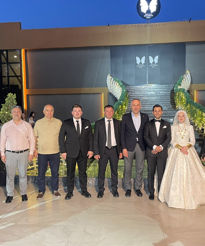 Esma Beşiroğlu ve Ömer Uzunoğlu Dünyaevine Girdi
