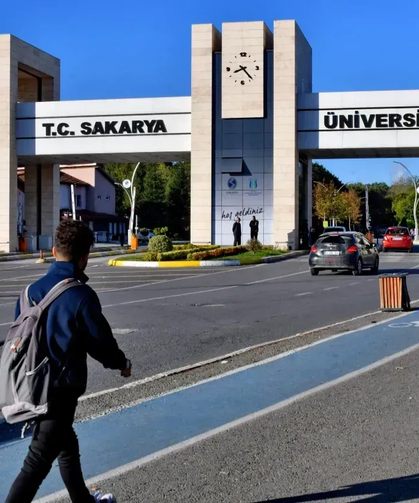 SAÜ Esentepe Kampüsü’ne Giriş Bandrol Ücretlerine Zam