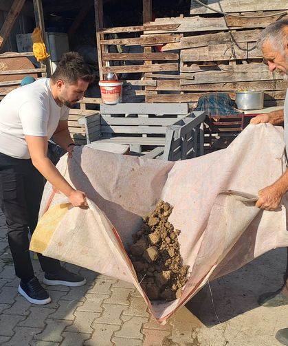 'Yerinde Toprak Analizi' çiftçiler tarafından memnuniyetle karşılandı