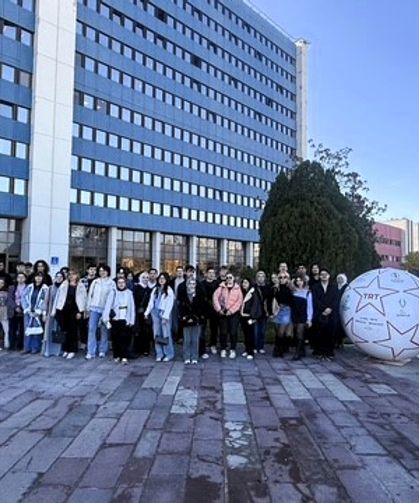 SUBÜ öğrencilerinden TRT’ye teknik gezi