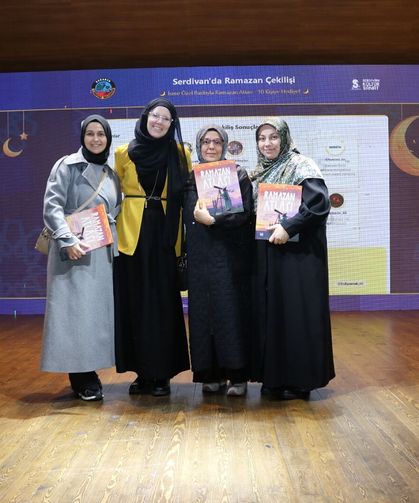 Serdivan’da Ramazan Sohbetleri: Jenny Molendyk Divleli “Bugünün Müslüman Ailesi”ni Anlattı