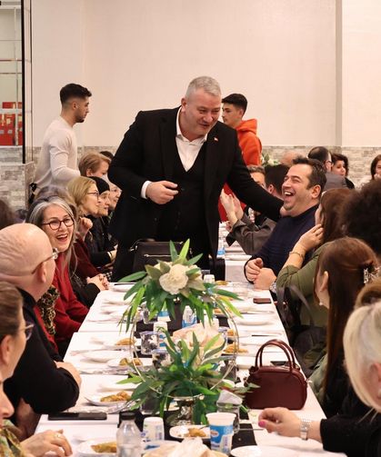 Serdivan Belediyesi Türk Müziği Korosu’ndan Konser Sonrası Anlamlı Buluşma