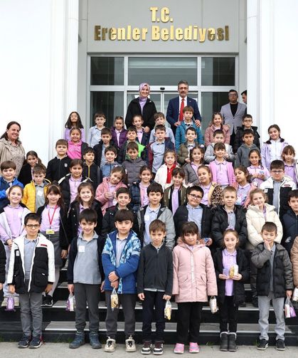 Miniklerden Erenler Belediyesi'ne ziyaret