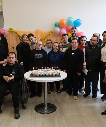 Sapanca’da Özel Öğrencilere Sürpriz Doğum Günü