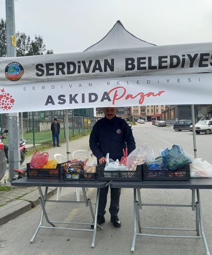 Serdivan’da Askıda Pazar uygulamasıyla dayanışma büyüyor