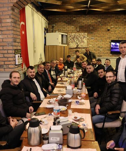 Başkan Dinç Gençlerle İftarda Buluştu