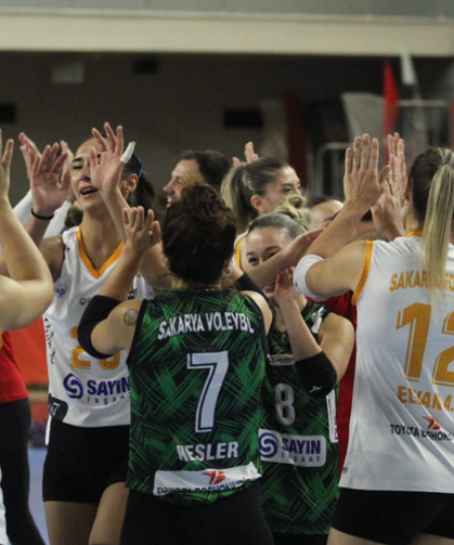 Sakarya Voleybol Liderlik İçin Sahaya Çıkıyor