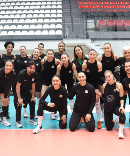 Sakarya Voleybol Play-Off’ta Sahne Alıyor: İlk Rakip PTT Kadın Voleybol Takımı