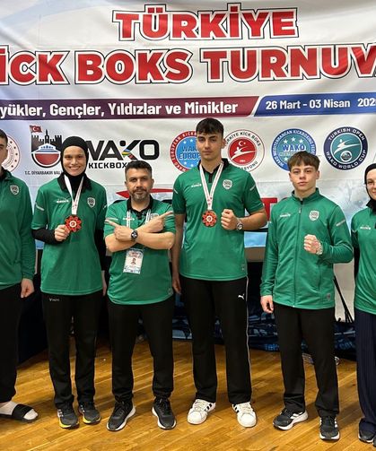 Büyükşehirli Kick Boksçular Diyarbakır’da zirveye uzandı