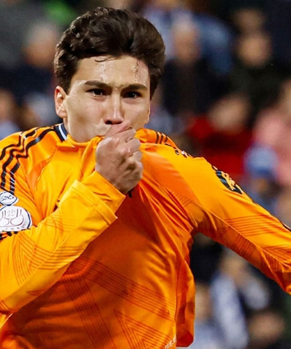 Real Madrid’de Sürpriz Ayrılık! Genç Golcü Gonzalo Garcia Gidiyor