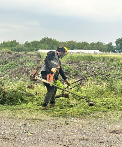 Serdivan’da Çevre Düzenleme Çalışmaları Hız Kesmeden Sürüyor