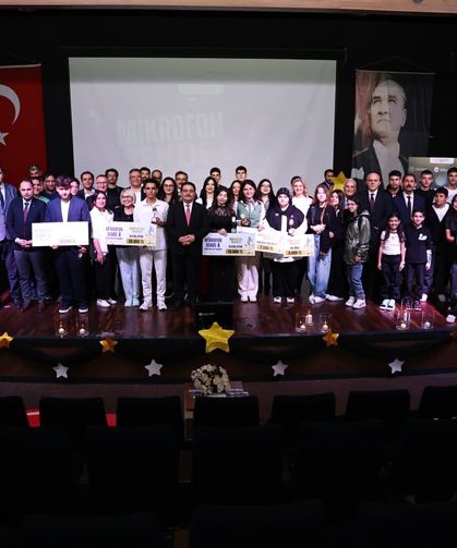 “Mikrofon Sende 4” Yarışmasında Büyük Final Coşkusu Yaşandı