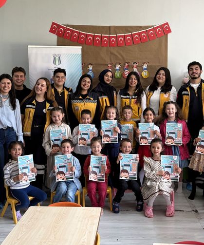 SUBÜ Öğrencileri Erken Yaşta Acil Durum Farkındalığı İçin Sahadaydı