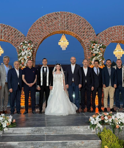 Çağla ve Hamza çifti Hayatlarını Birleştirdi