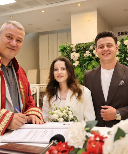 Esma ve Kerem Çifti Hayatlarını Birleştirdi