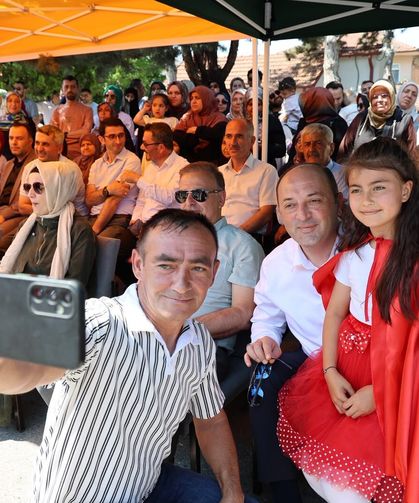 Geyve’de Yıl Sonu Şenlikleri ve Kermeslere Yoğun İlgi