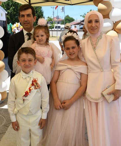 Özyol Ailesinin Mutlu Günü: Alihan Erkekliğe İlk Adımını Attı