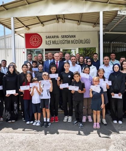 Serdivan’da Maarif Ödülleri Sahiplerini Buldu