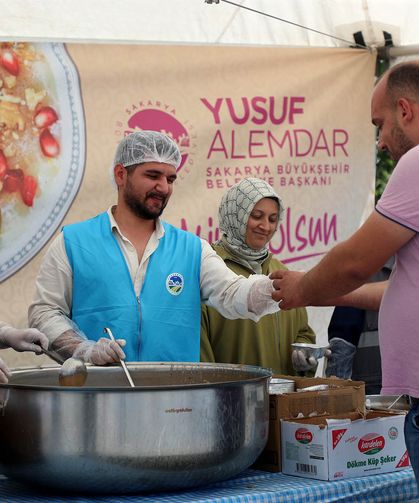 Büyükşehir’den Muharrem ayında aşure ikramı