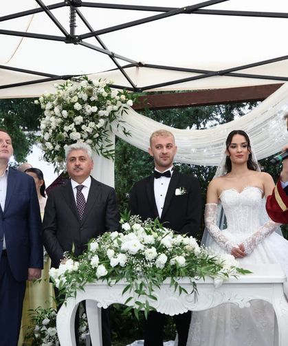 Sakarya Protokolü Güneş ve Işık Ailelerinin Mutlu Gününde Buluştu