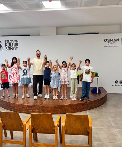 Serdivan’da Tiyatro Okulu Mülakatları Tamamlandı
