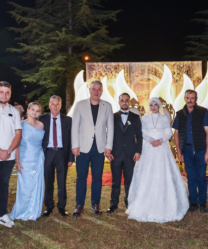Ayşegül ve Caner çifti dünyaevine girdi