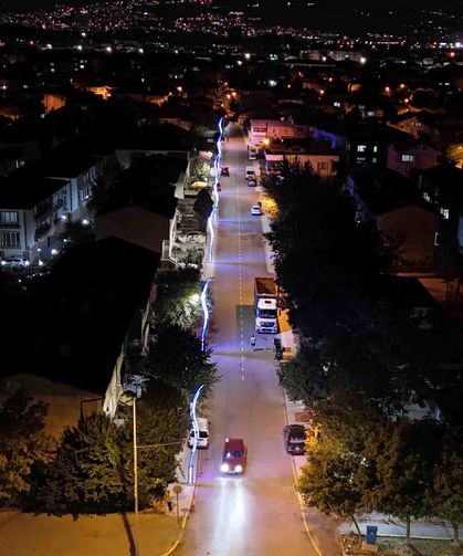 Adapazarı’nda 32 sokak baştan sona yenilendi