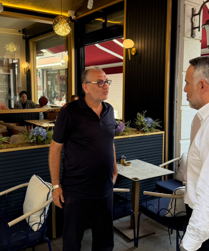 Tever'den Uzunçarşı’da yeni açılan Mora Kafe’ye ziyaret