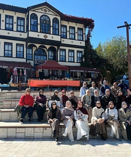 Öğrenciler Sakarya’nın güney rotasında tarih ve doğayı keşfetti