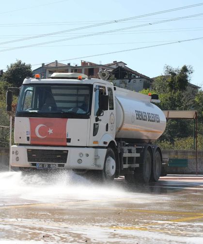 Erenler’de yağış sonrası seferberlik: Ekipler sahadan ayrılmıyor